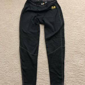 Under Armour base 3.0 layer leggings